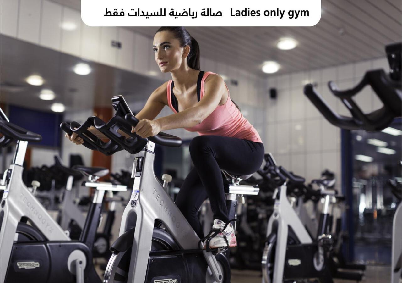 Officers Club & Hotel Abu Dhabi Esterno foto Ladies only gym